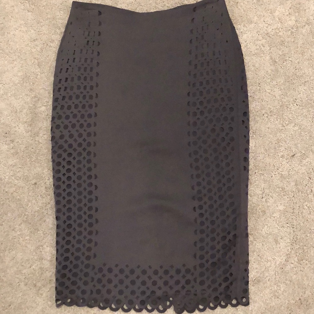 Stunning cut-out fitted pencil skirt
